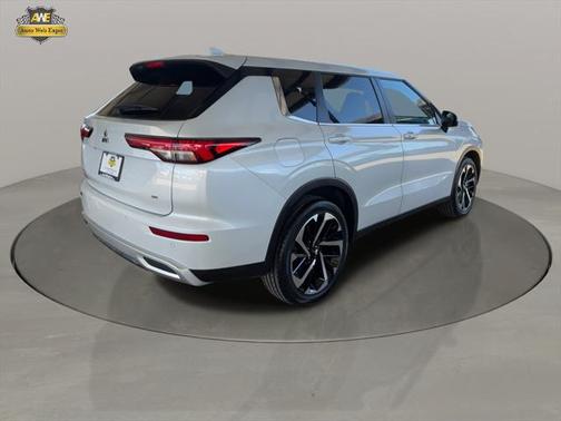 2024 Mitsubishi Outlander SE 2.5 2WD