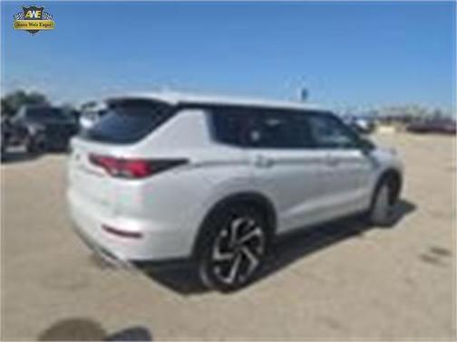 2024 Mitsubishi Outlander SE 2.5 2WD