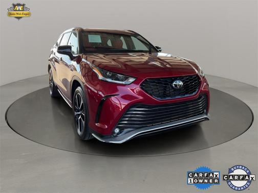 2022 Toyota Highlander XSE