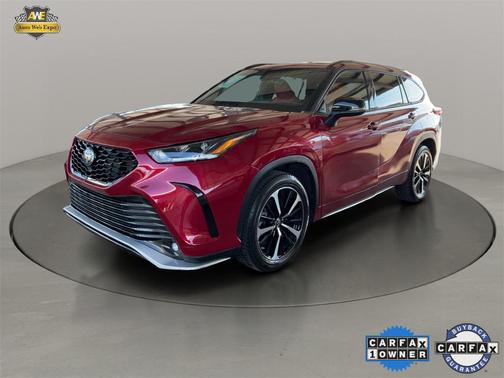 2022 Toyota Highlander XSE
