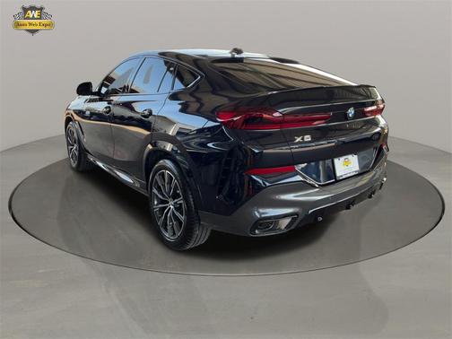 2025 BMW X6 xDrive40i