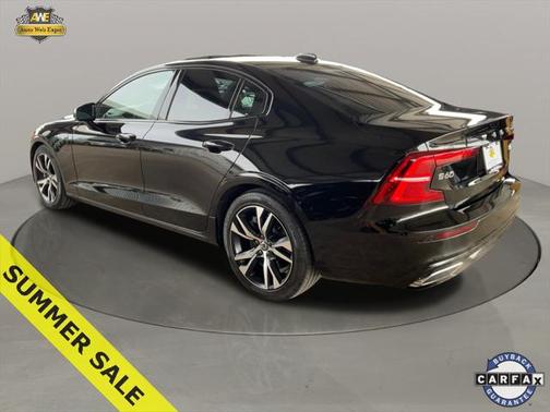 2020 Volvo S60 Hybrid T8 R-Design