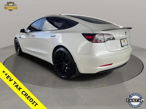 2022 Tesla Model 3 Standard Range