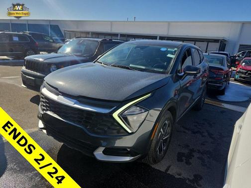 2023 Kia Sportage Hybrid LX