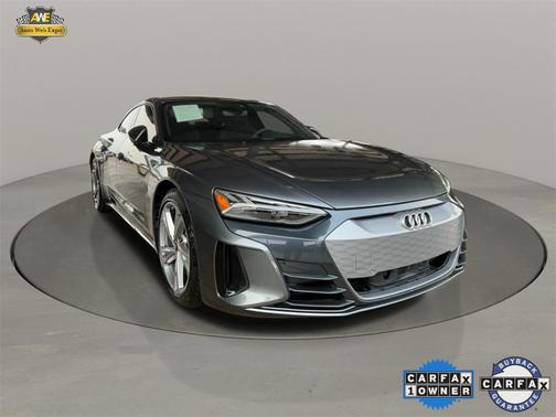 2022 Audi e-tron GT Premium Plus