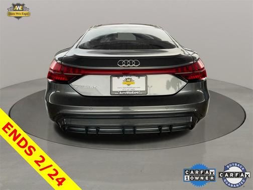 2022 Audi e-tron GT Premium Plus