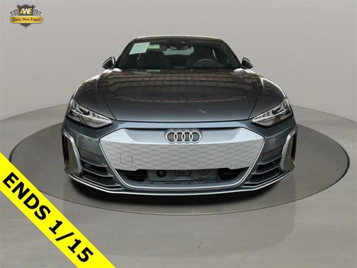 2022 Audi e-tron GT Premium Plus