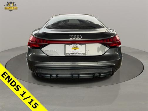 2022 Audi e-tron GT Premium Plus