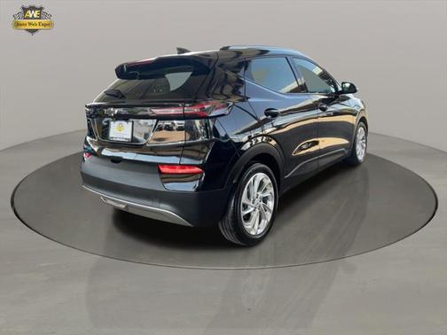2023 Chevrolet Bolt EUV FWD LT
