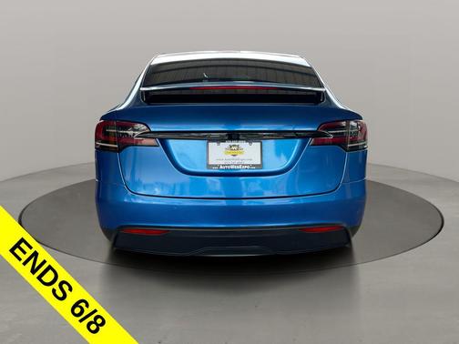 Deep Blue Metallic 2022 Tesla Model X Dual Motor All-Wheel Drive