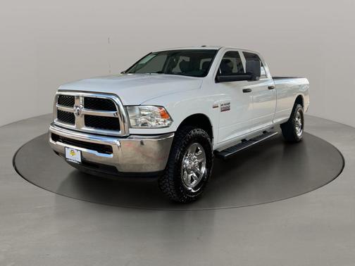Bright White Clearcoat 2018 RAM 2500 Tradesman Crew Cab 4x2 8' Box