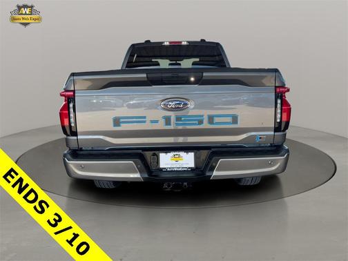 2023 Ford F-150 Lightning XLT