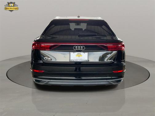 2023 Audi Q8 55 Prestige