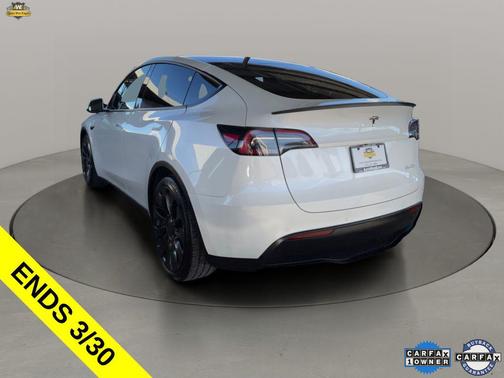 Pearl White Multi-Coat 2023 Tesla Model Y Performance Dual Motor All-Wheel Drive