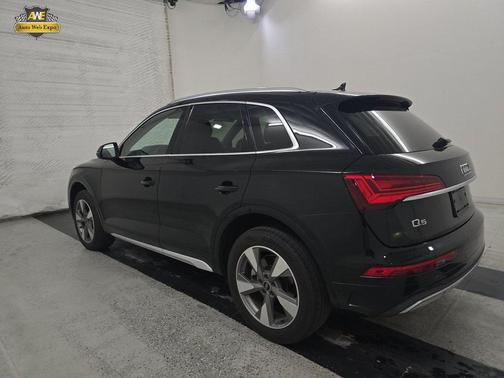 2023 Audi Q5 40 Premium