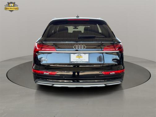 2023 Audi Q5 40 Premium