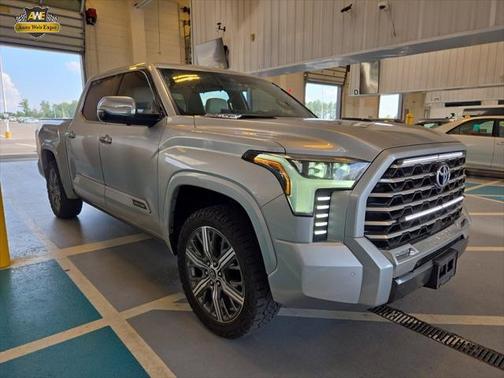 2022 Toyota Tundra Hybrid Capstone