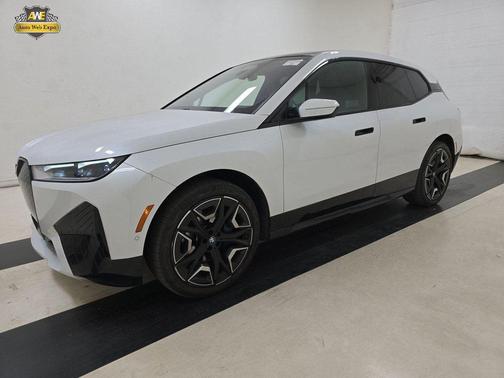 2024 BMW iX xDrive50