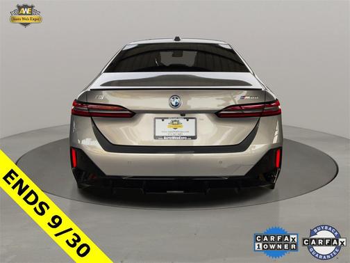 2024 BMW i5 M60