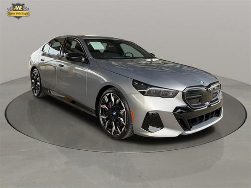 2024 BMW i5 M60