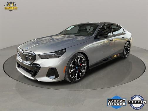 2024 BMW i5 M60