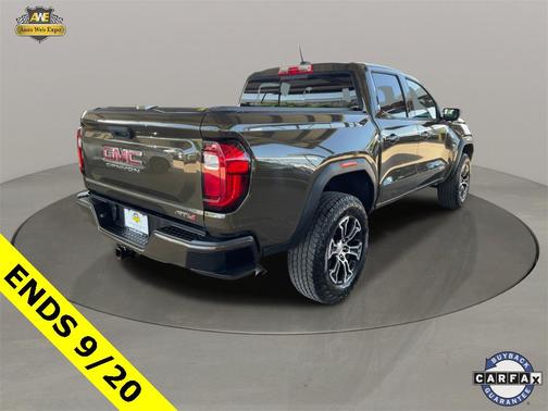 2024 GMC Canyon AT4