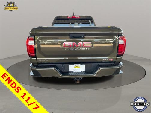 2024 GMC Canyon AT4
