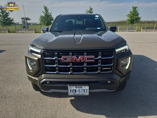 2024 GMC Canyon Base
