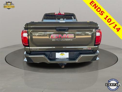 2024 GMC Canyon AT4