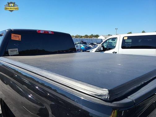 2018 Chevrolet Silverado 1500 Custom