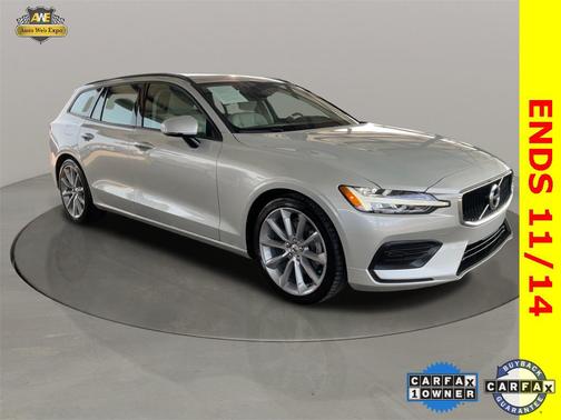 2020 Volvo V60 T5 Momentum