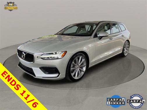 2020 Volvo V60 T5 Momentum