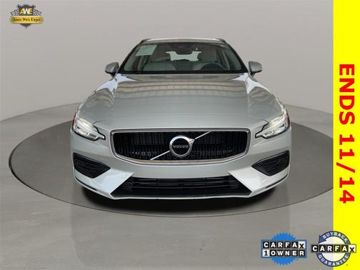 2020 Volvo V60 T5 Momentum