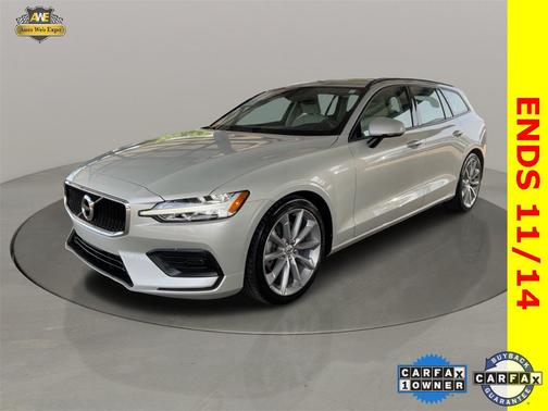 2020 Volvo V60 T5 Momentum