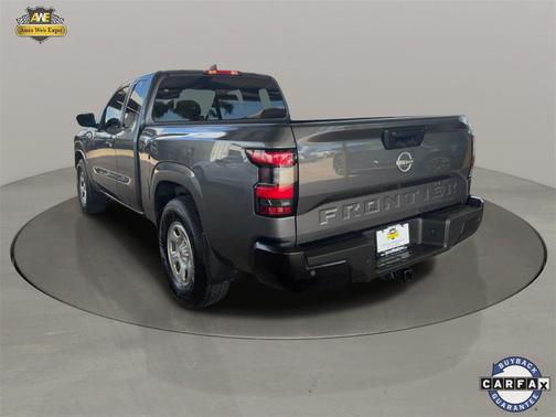2022 Nissan Frontier S