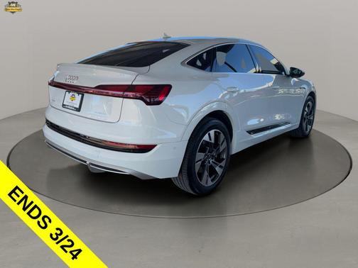 2022 Audi e-tron Sportback S line Prestige