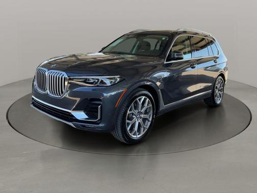 Arctic Gray Metallic 2020 BMW X7 xDrive40i