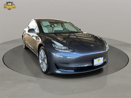 2019 Tesla Model 3 Long Range