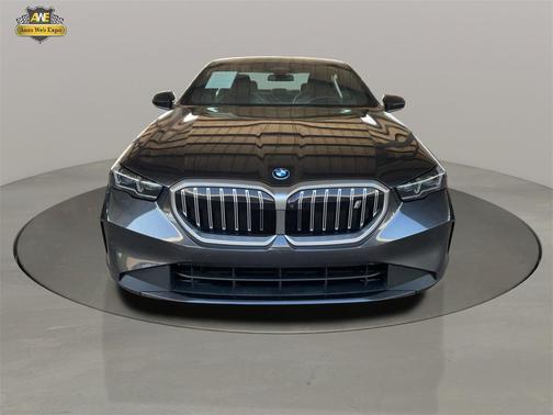 2024 BMW i5 eDrive40