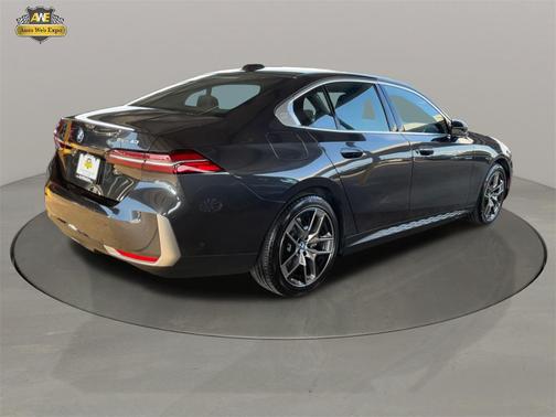 2024 BMW i5 eDrive40