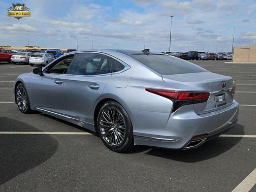 2022 Lexus LS 500 Base