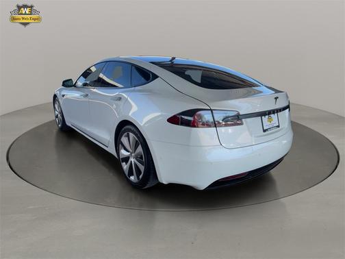 2020 Tesla Model S Long Range