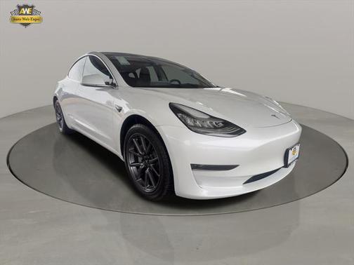 2020 Tesla Model 3 Standard Range Plus