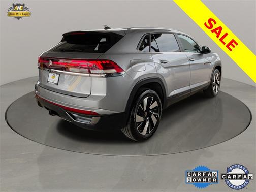 2024 Volkswagen Atlas Cross Sport 2.0T SE w/Technology