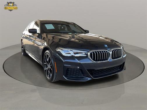 Dark Graphite Metallic 2023 BMW 530e Base Sedan