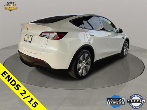 2023 Tesla Model Y Long Range Dual Motor All-Wheel Drive