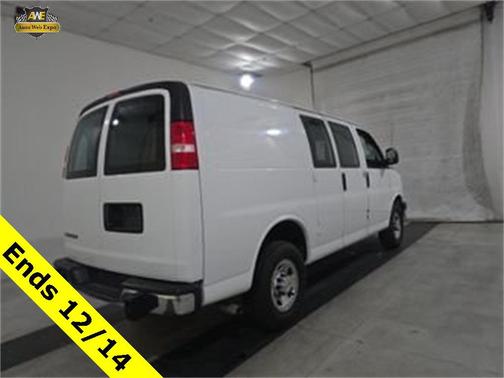 2023 Chevrolet Express 2500 RWD 2500 Regular Wheelbase WT