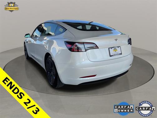 2021 Tesla Model 3 Standard Range Plus