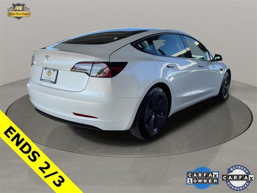 2021 Tesla Model 3 Standard Range Plus