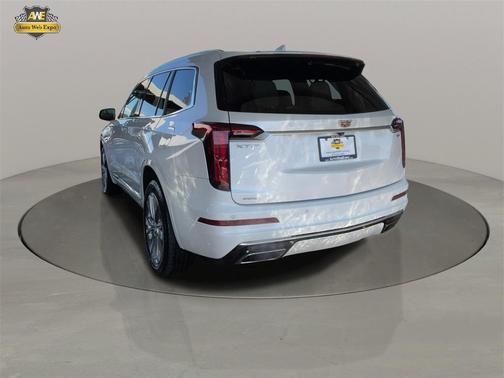 2024 Cadillac XT6 Premium Luxury AWD